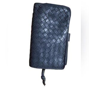 Bottega Veneta Intrecciato Woven Leather French Wallet In Soft Blue Classic